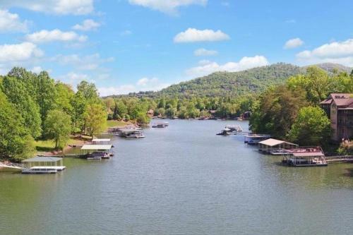 Talend Place On Lake Chatuge