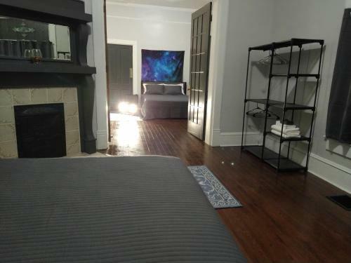 Albergue One Queen Bed Suite With Full House Amenities Rm 2