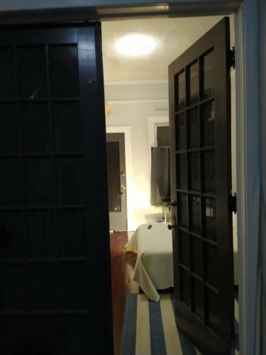 Albergue One Queen Bed Suite With Full House Amenities Rm 2