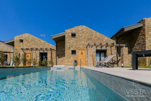 Stone Loft Villa (a) With Private Swimming Pool