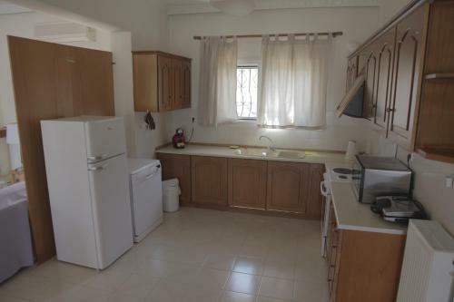 Entire House In Stavros Chania
