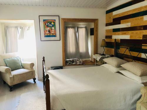 P� Do Castelo - 2 Rooms, Breakfast & Garage