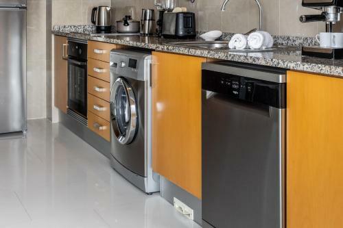 Atl�ntico Golf - Holiday Apartment By Sch