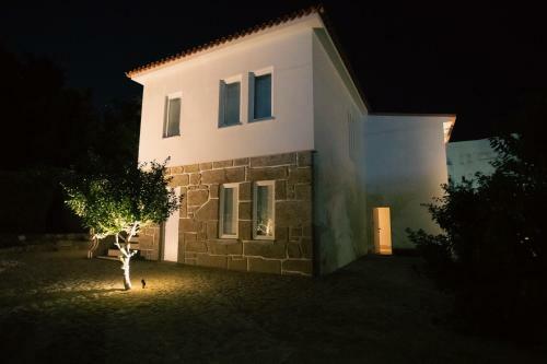 Villa Vila Real House