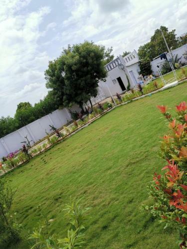 Villa Bougainvillea Farms