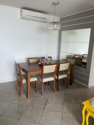 Apartamento Amplo Com Vista Para O Mar