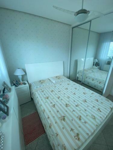 Apartamento Amplo Com Vista Para O Mar