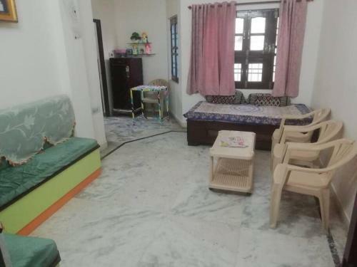 Apartamento Lovely 1bhk With Gulab Bagh View