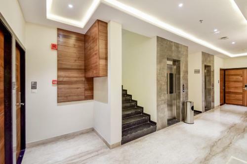 Ratnam By Vasudha Hotels