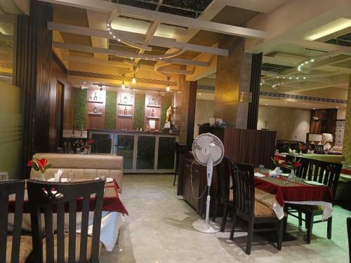 Bed & Breakfast Metro Palace Hotel