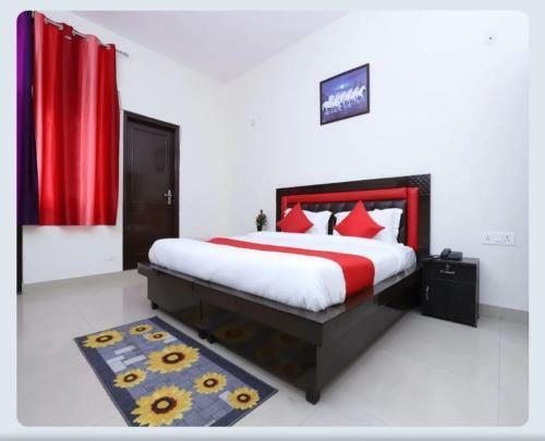 Hostal Noida Dreamz 46