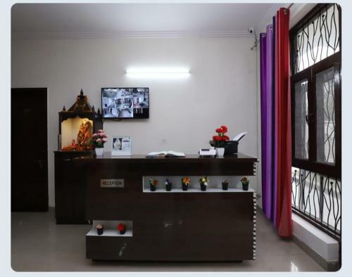 Hostal Noida Dreamz 46