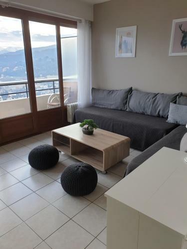 Apartamento Studio Avec Une Belle Vue Panoramique Sur Chamb�ry !