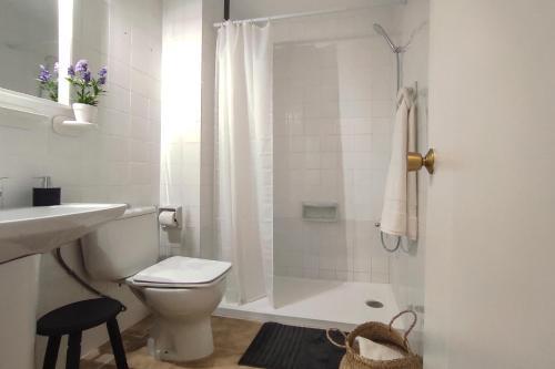 Nkalawe � Bright Apartment