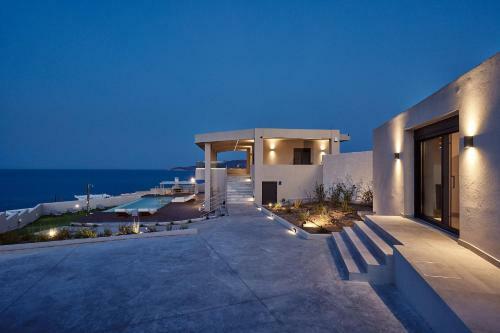Blue Armonia Villa With Heated Pool