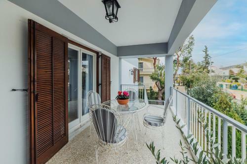 Villa Mk Luxury House Near Saronida's Center