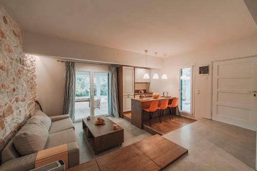 Villa Mk Luxury House Near Saronida's Center
