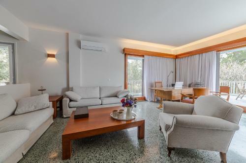 Villa Mk Luxury House Near Saronida's Center