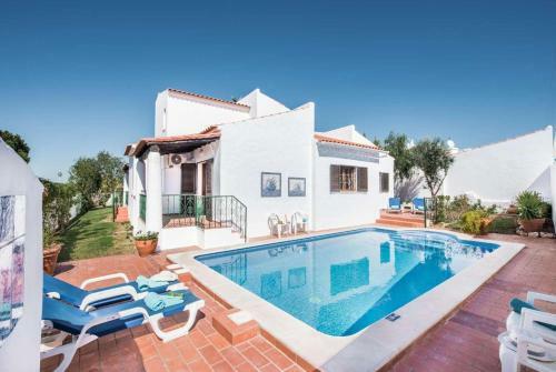 Villa Iris
