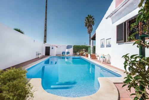 Villa Iris