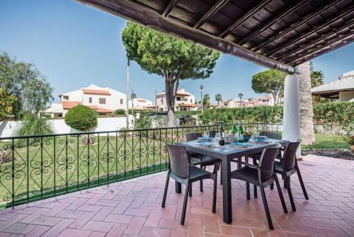Villa Iris