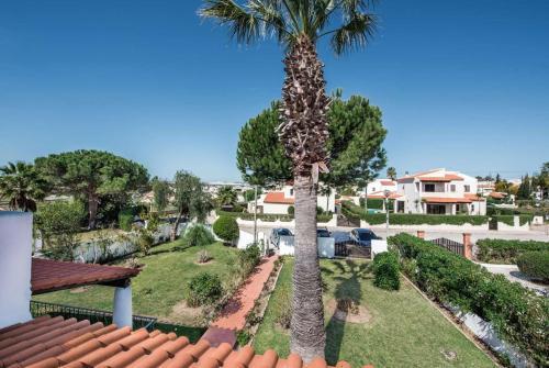 Villa Iris