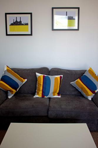 Lovely 1 Bedroom Apartment With Parking On Premises