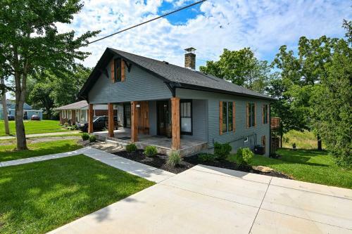 The Sunset Cottage By Ark - Lovely 3-bedroom Home