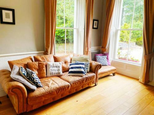 Villa Beautiful 6 Bedroom Period House