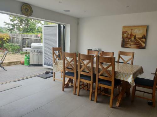 Beautifully Presented Home Just For You