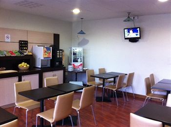 Hotel H�tel Balladins Paris Nord Bobigny