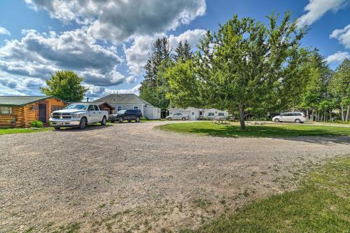 Charming Crooked Lake Cottage With Boat Dock!