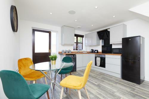 Apartamento Modern 2 Bed House Near Queens Medical Centre