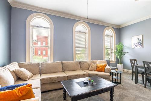 Apartamento Lovely 2 Bedroom Downtown Three Rivers