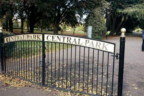 Park Vale House Near Central Park By Posh Homes