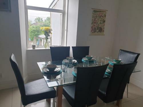4 Bed Semi-detached Villa - Sea And Mountain Views