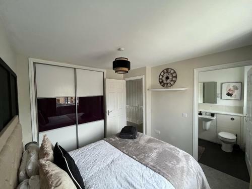 Private Room In Residential House
