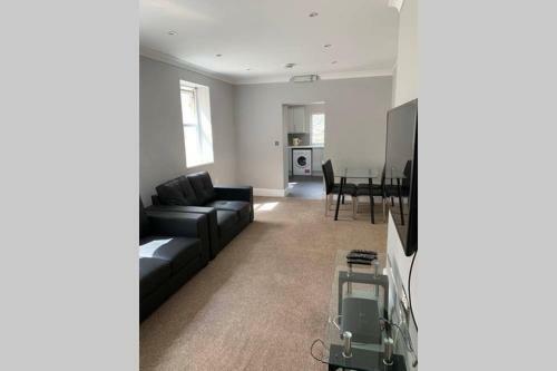 Large 7 Bedroom House