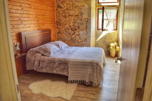 Casa Dos Amos En Costa Da Morte. A Coru�a