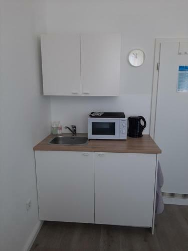 Apartamento Pension Asche Zimmer 3