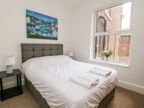 The Dukes Apartments, Flat 5