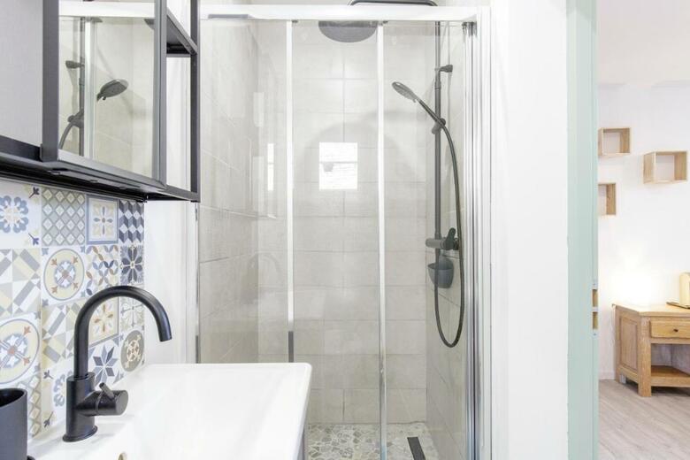 Hostal M Suites - Gaillac Centre