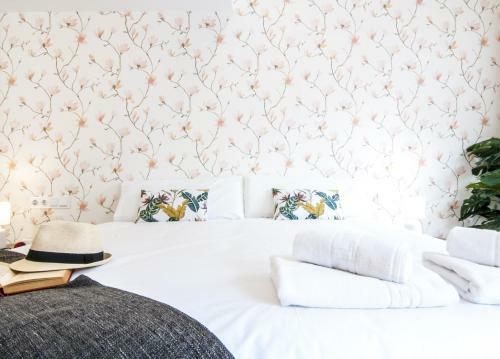 Cervantes Square Apartment