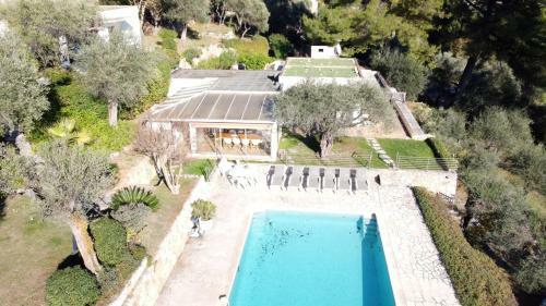 Villa Atypique Avec Piscine Chauff�e Et Vue Mer