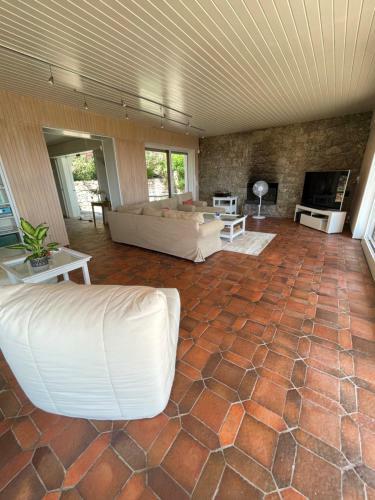 Villa Atypique Avec Piscine Chauff�e Et Vue Mer