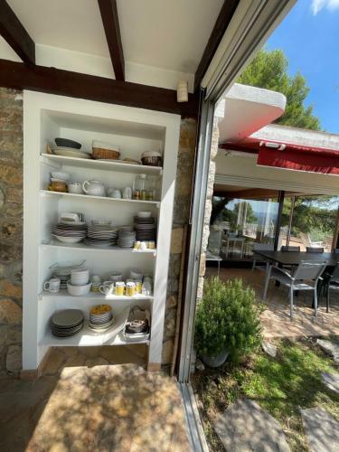 Villa Atypique Avec Piscine Chauff�e Et Vue Mer