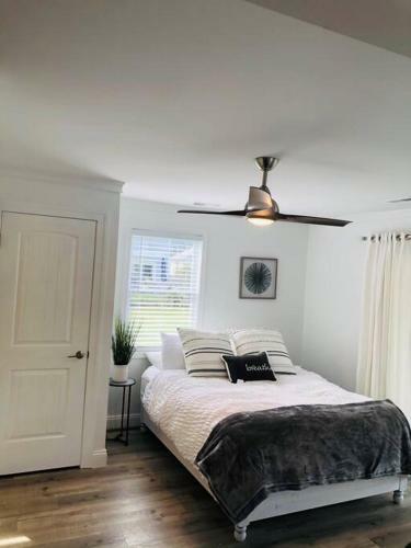 Beautifully Renovated Home With Water Views
