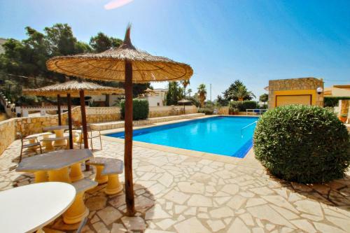 Apartamento Magdalena - Holiday Bungalow With Pool In Teulada