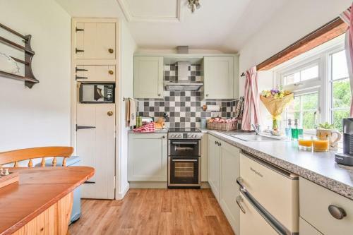 Honeypot Cottage