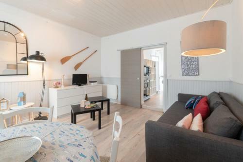 Petite Maison Moderne Au Centre De La Bernerie